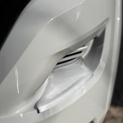 For Vauxhall Movano Front Bumper Foot Plate Protectors – White, Set of 2 | Van-X