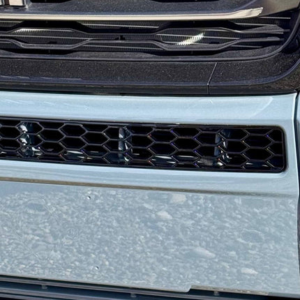 For Vauxhall Movano Bumper Honeycomb - Gloss Black, No Parking Sensors Replacement