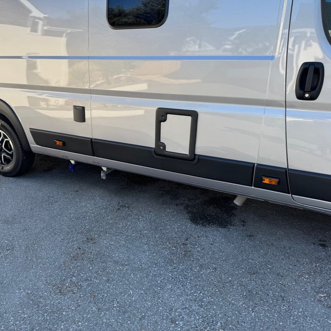 For Citroën Relay Signal Marker Cover/Guard – Gloss Black Finish | Van-X