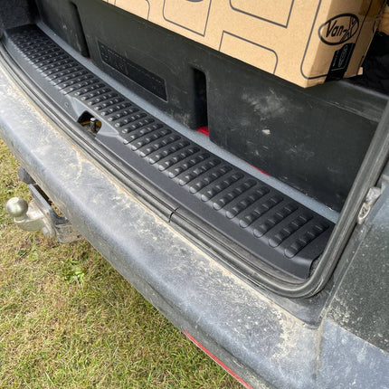 For VW T5, T5.1 V3 Tailgate Threshold Cover + Side Step