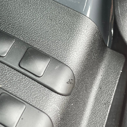 For VW T6 V3 Barndoor Threshold Cover + Side Step